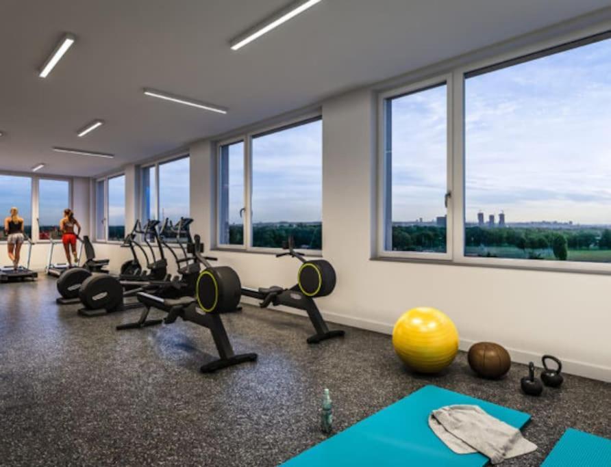 Urban Oasis: Stylische Wohnung Vienna Exterior photo